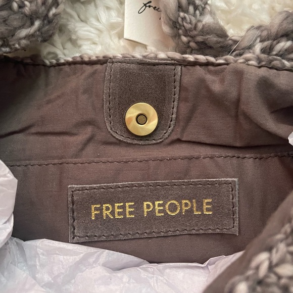 Free People Purse - Picture 3 of 6